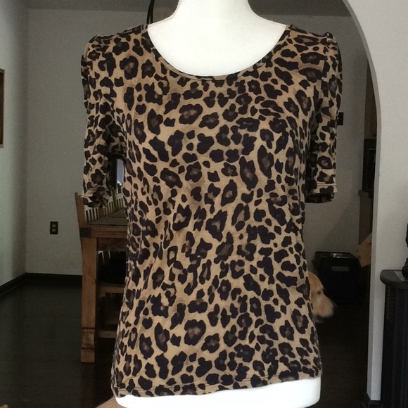 H&M Tops - H&M leopard top M